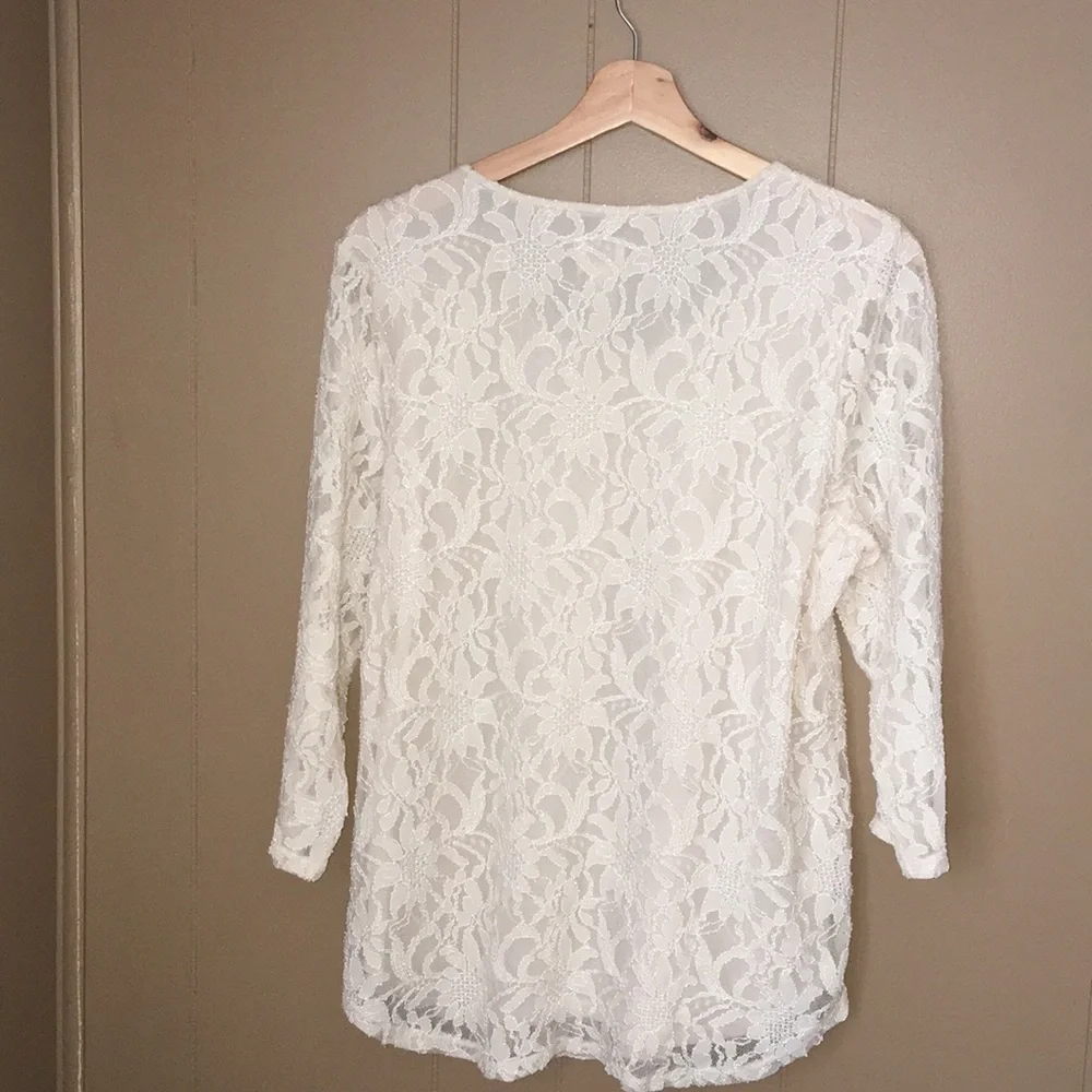 Ivory lace Chico’s top sz.1